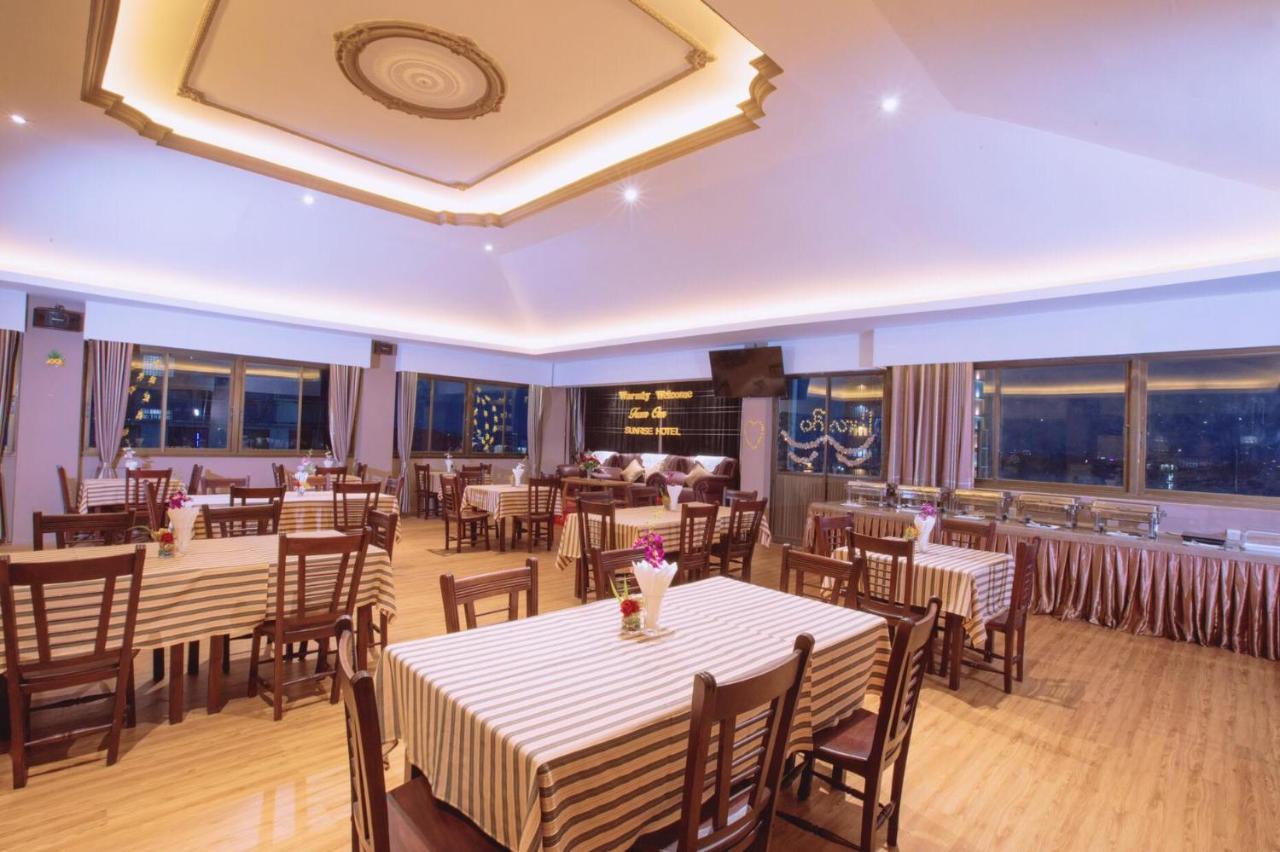 Sunrise Hotel Mandalay Buitenkant foto