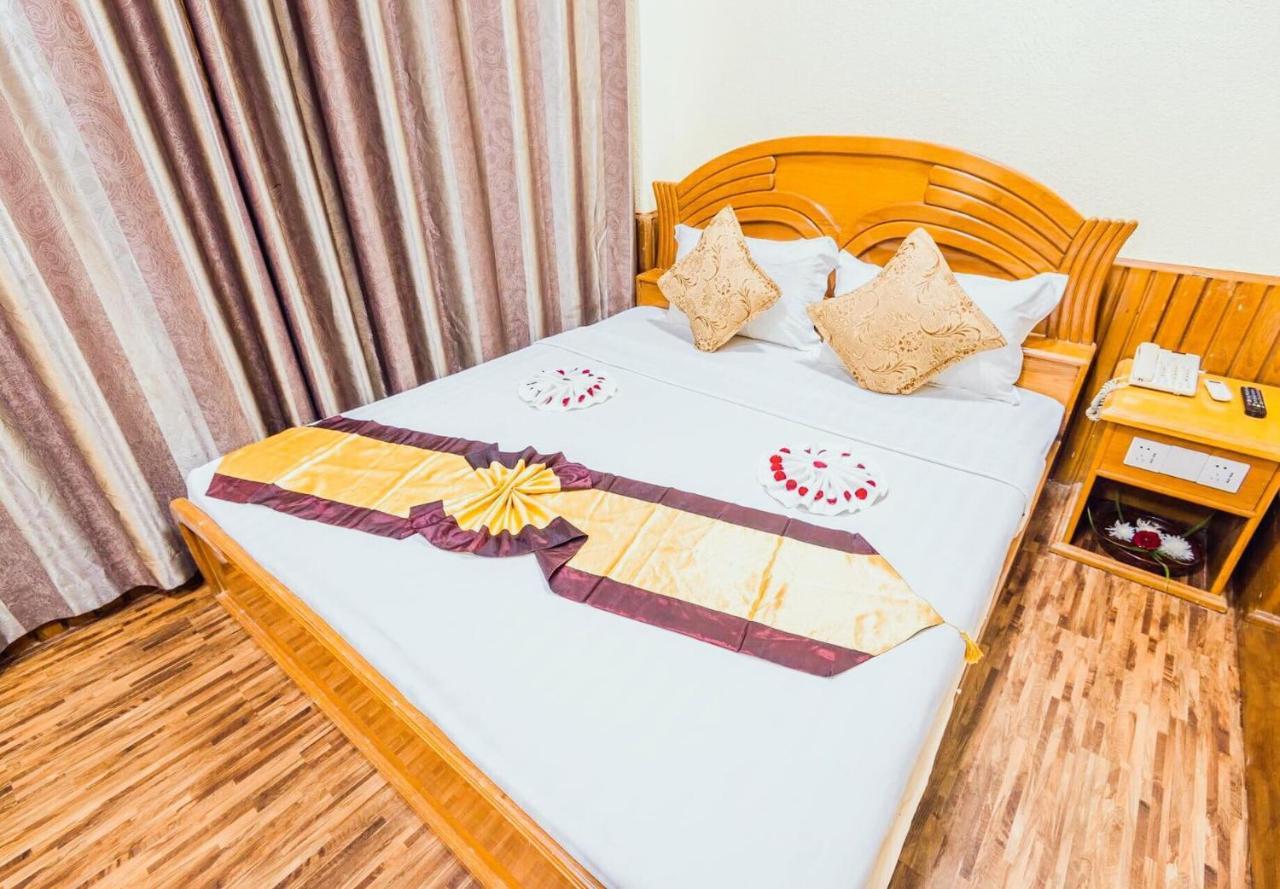 Sunrise Hotel Mandalay Buitenkant foto